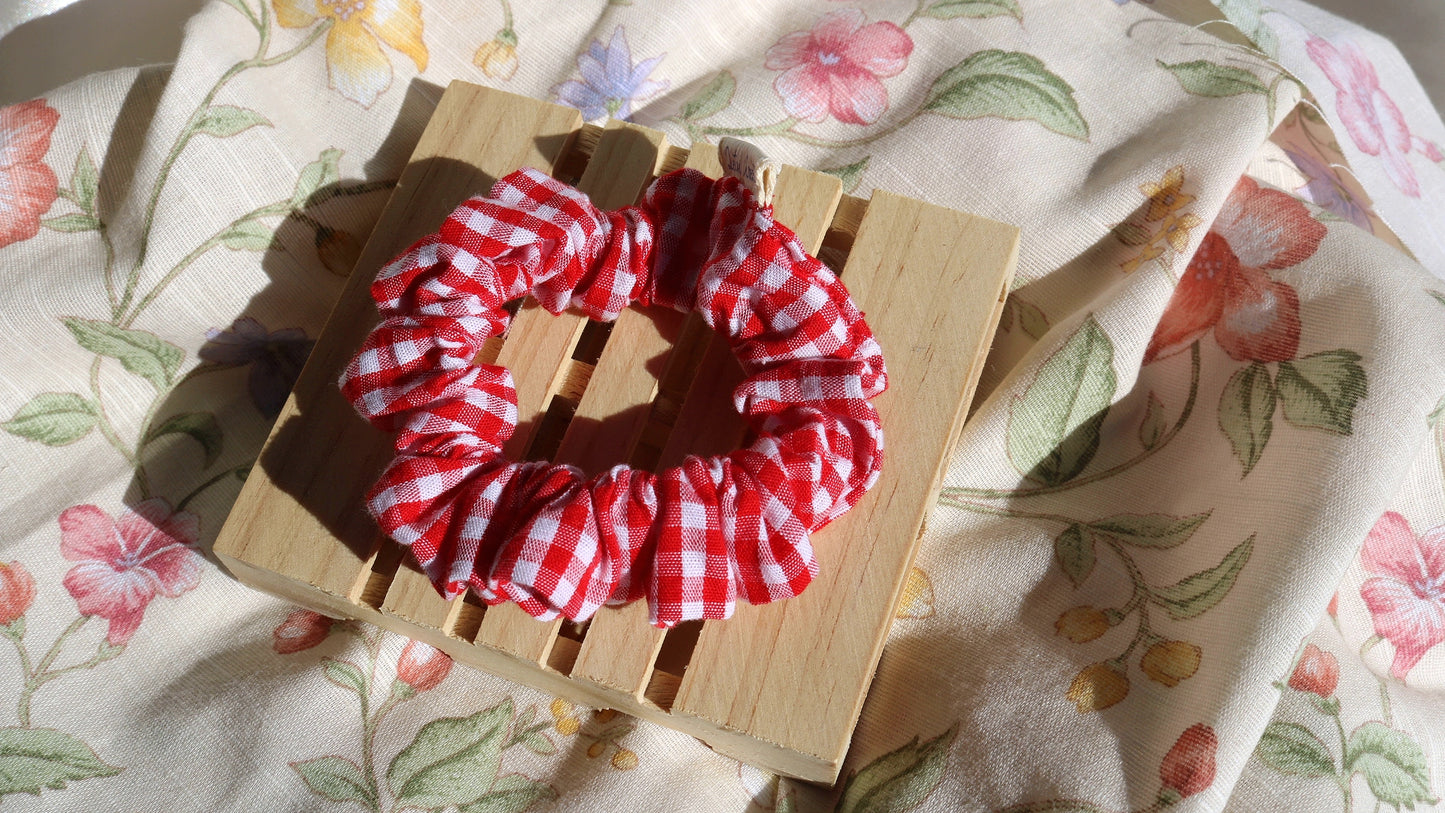 Petite Scrunchies