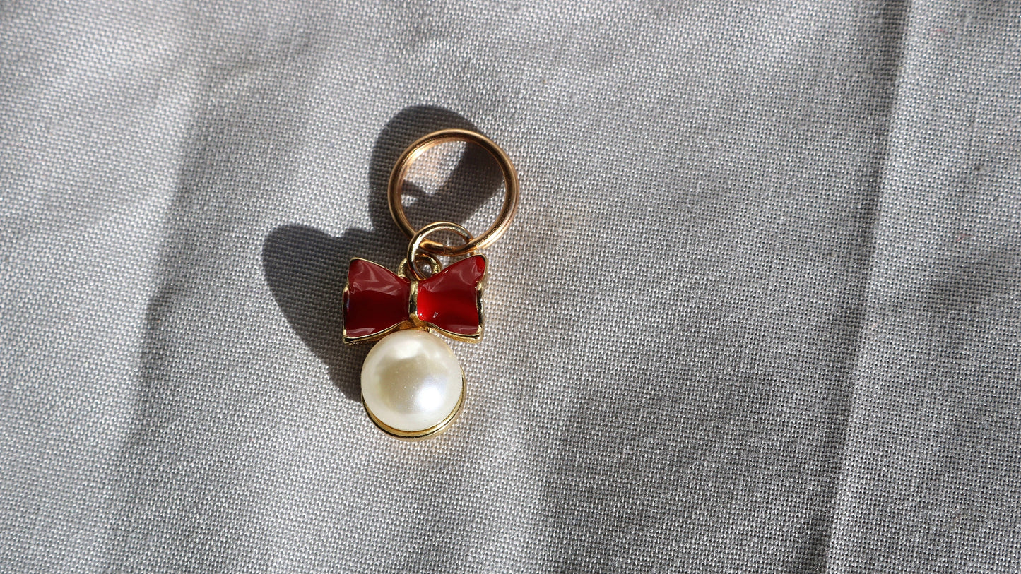 Pearls with Bows